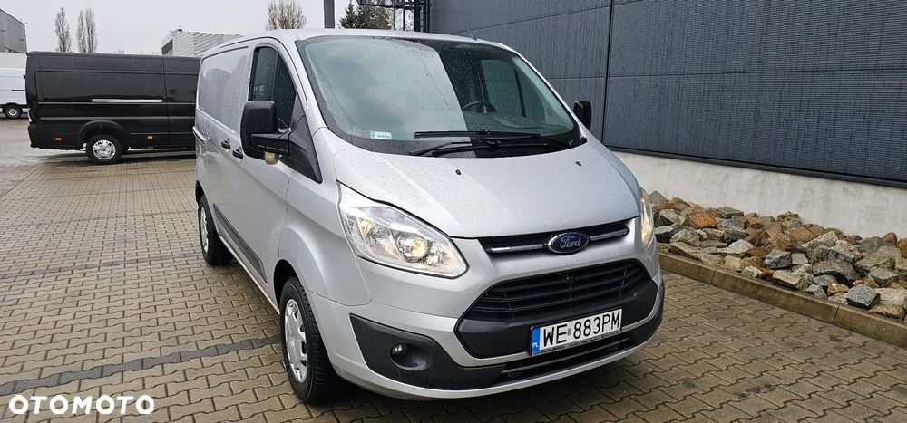 Ford TRANSIT CUSTOM - 5