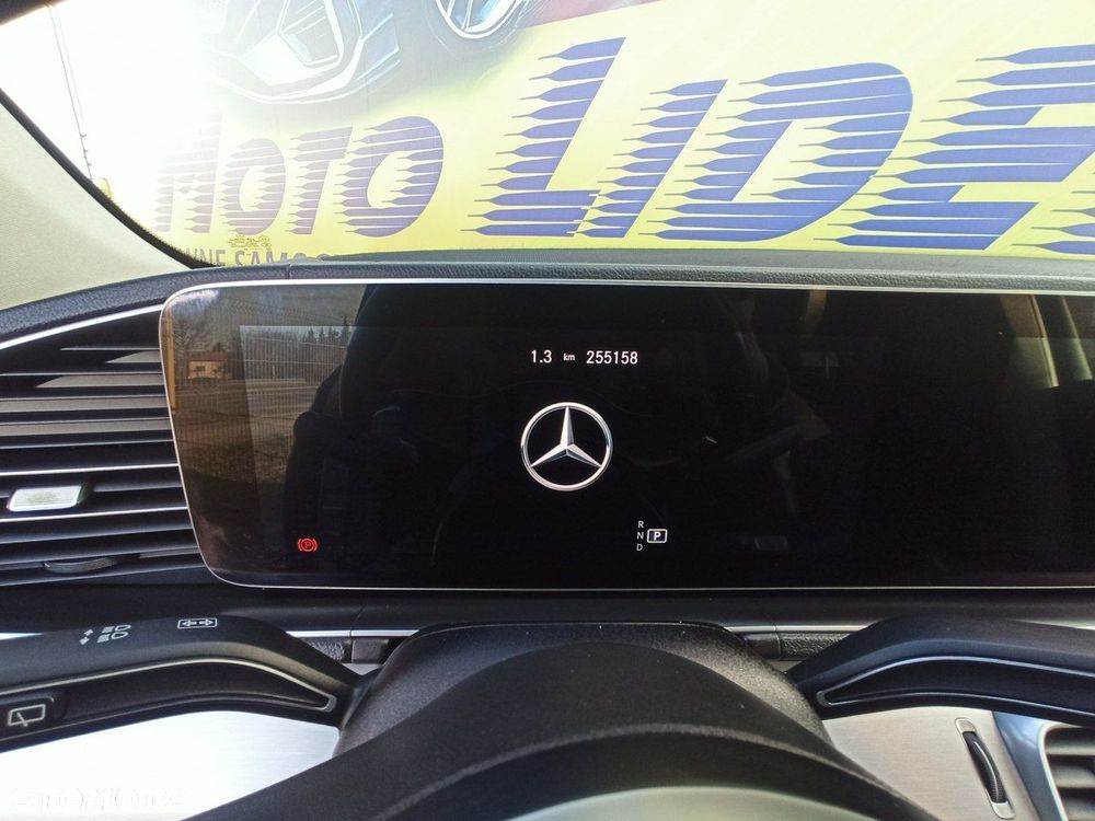 Mercedes-Benz GLE - 12