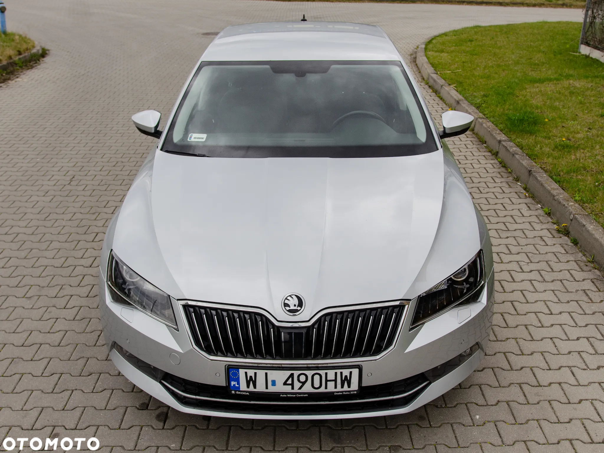Skoda Superb 2.0 TDI Ambition - 8