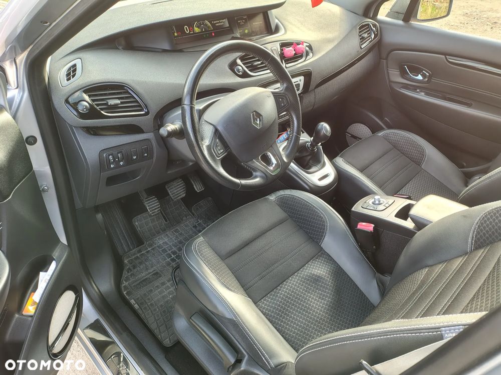 Renault Scenic 1.6 dCi Energy Bose Edition - 25