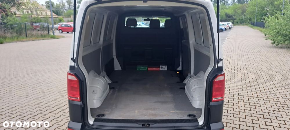Volkswagen Transporter T6 - 30