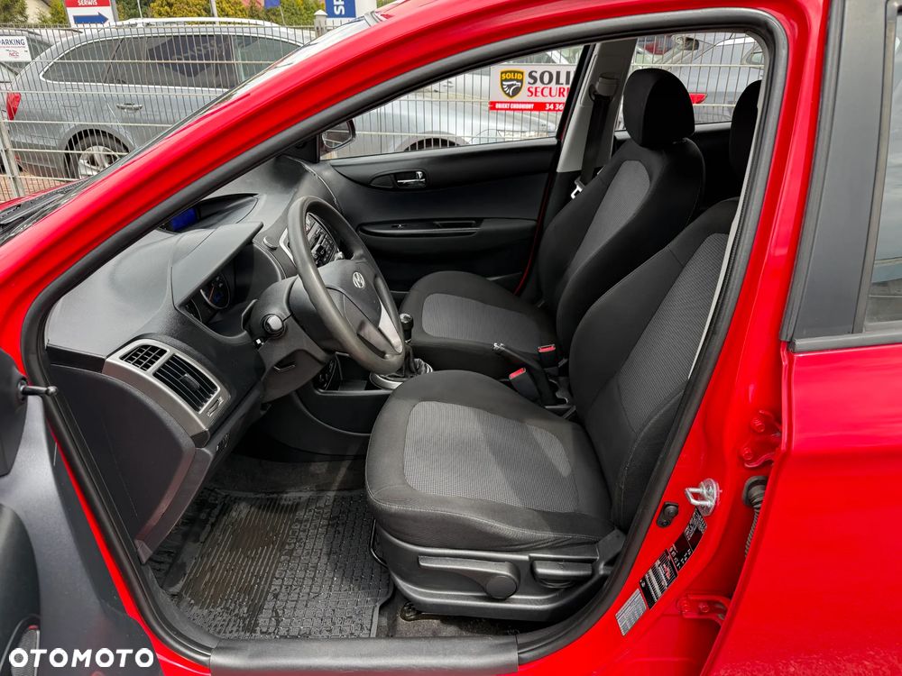 Hyundai i20 1.25 Classic + - 12