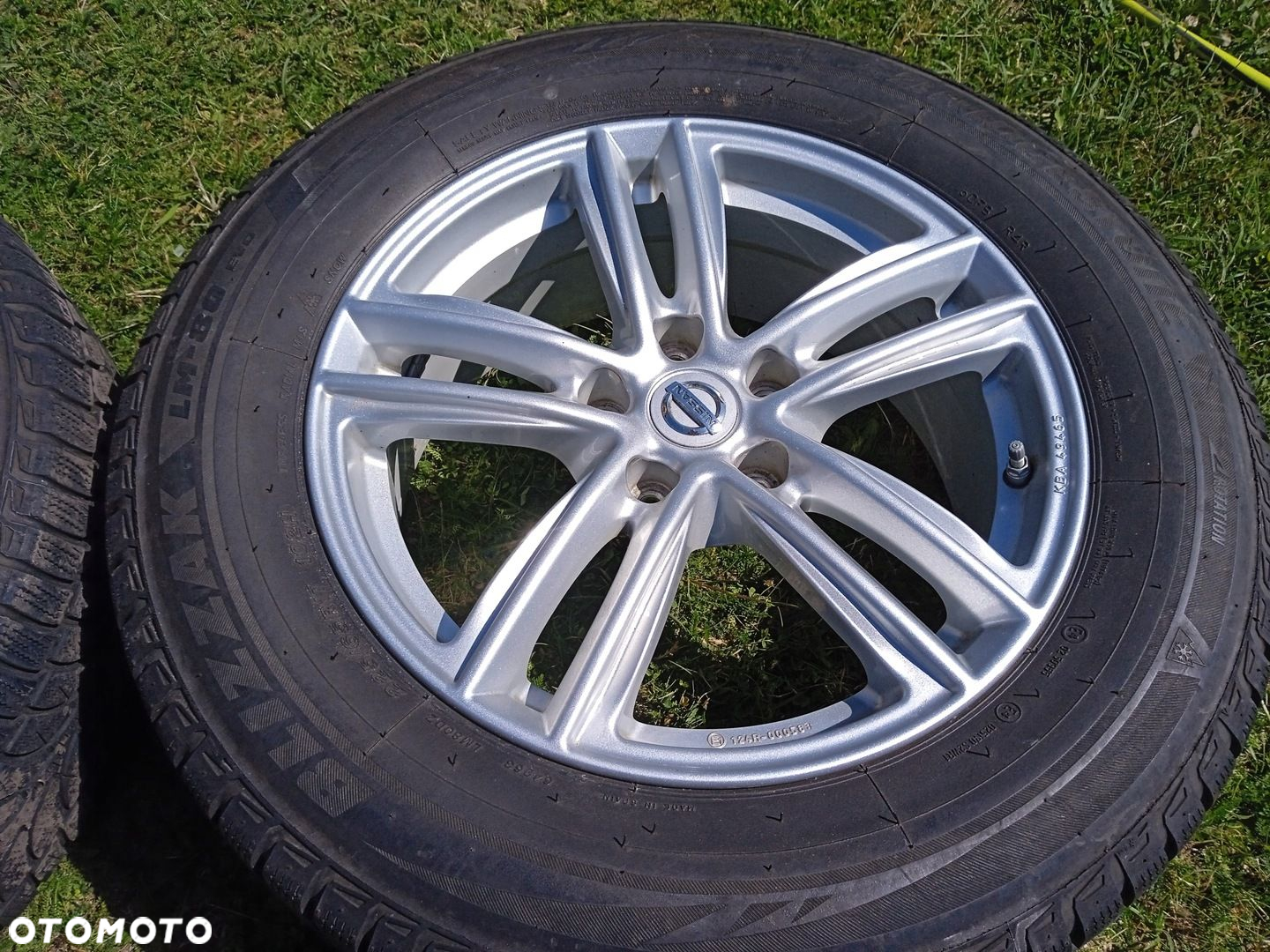 felgi aluminiowe 5x114,3 Nissan Quashqai X-trail Kadjar Opony 225/65 17 7m - 5