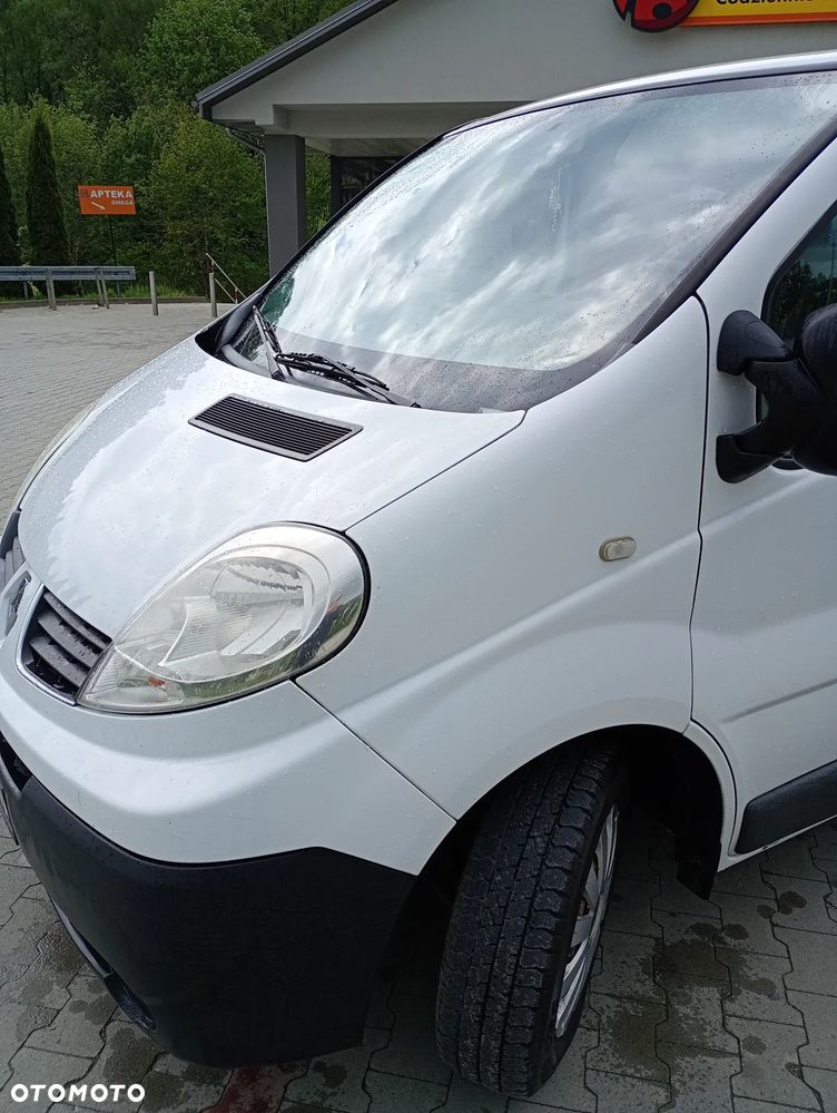 Renault Trafic - 9