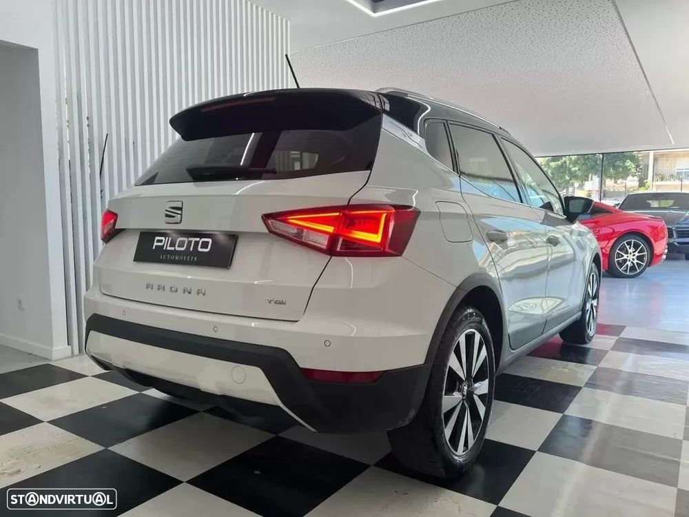 SEAT Arona 1.0 TGI XCELLENCE - 10