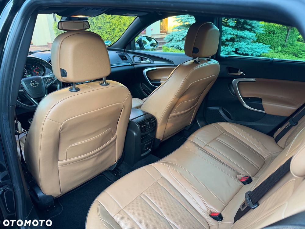 Opel Insignia 2.0 - 15