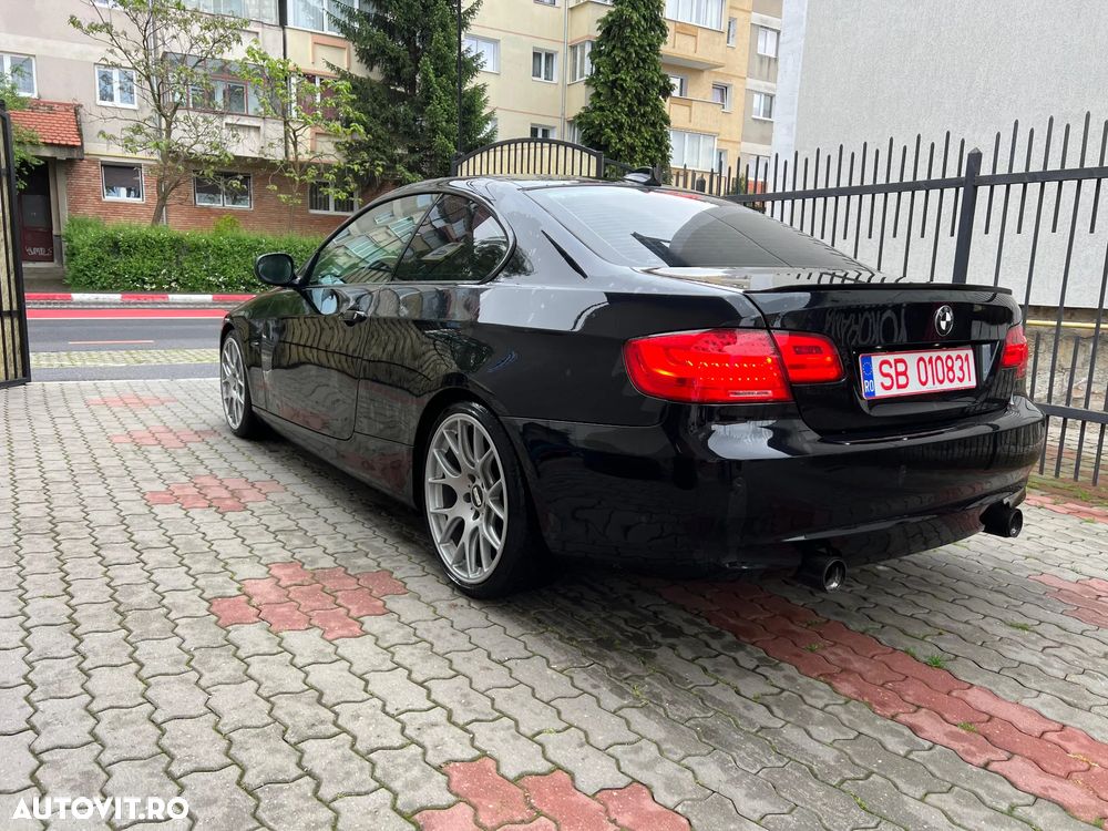 BMW Seria 3 335d Aut. Edition Exclusive - 4