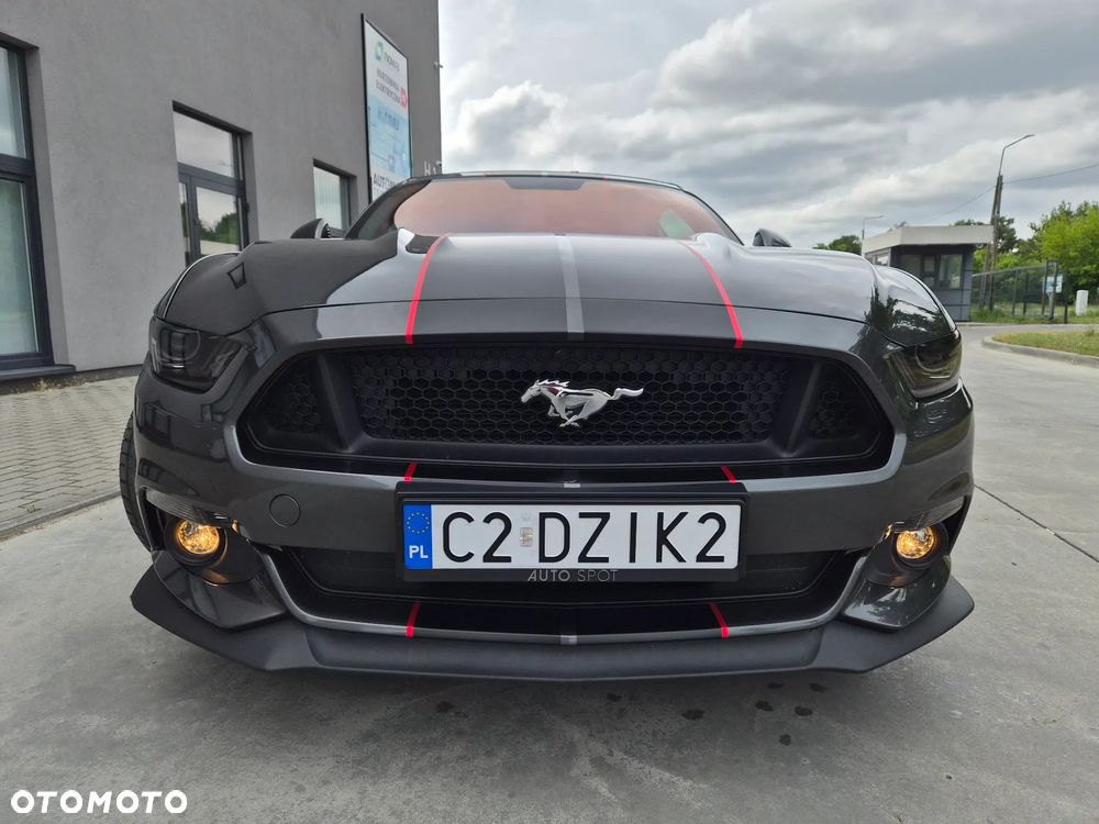 Ford Mustang - 7