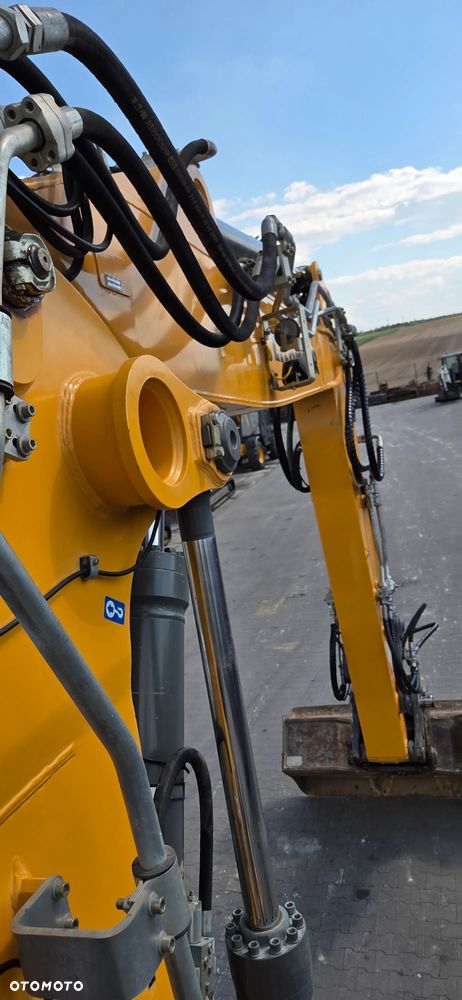 Liebherr <<Liebherr R918, 2014 rok, ramie 3x łamane, oilquick, z Niemiec!>>>> - 33