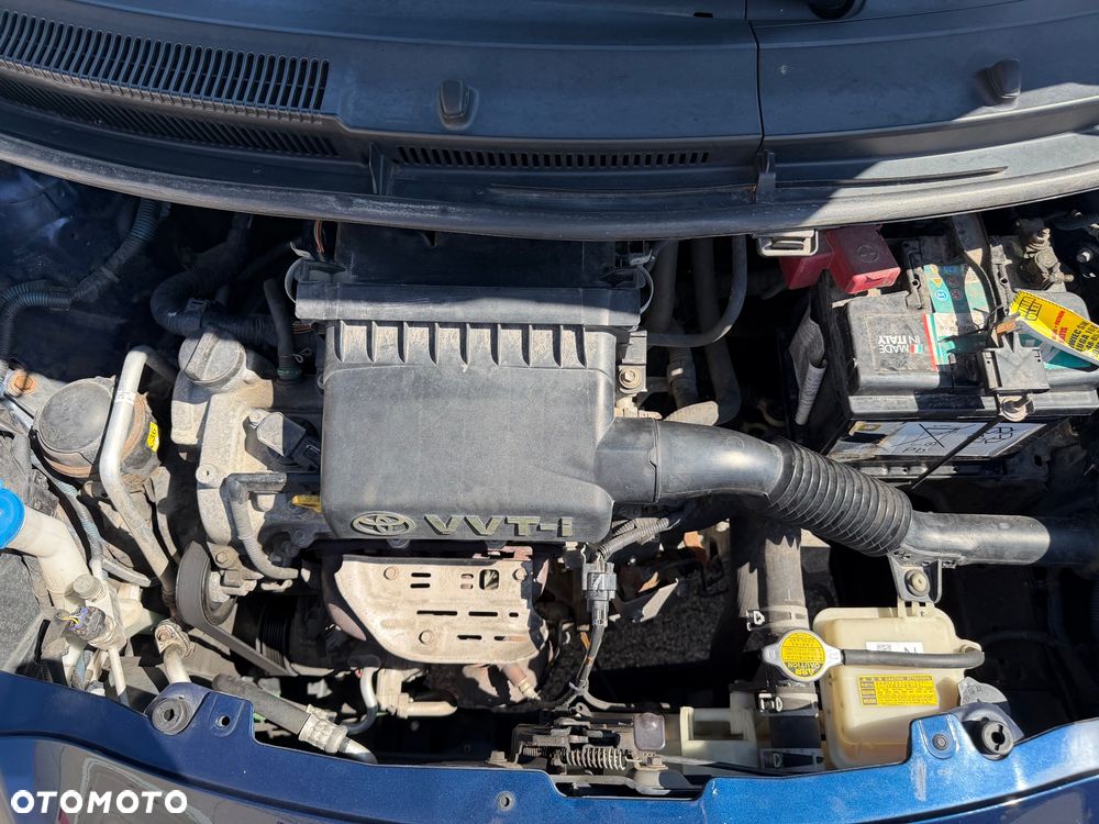 Toyota Yaris 1.3 Terra - 14