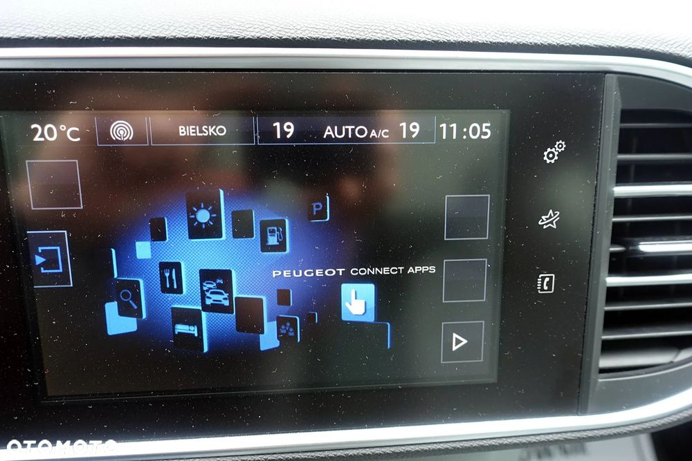 Peugeot 308 1.6 Premium - 24