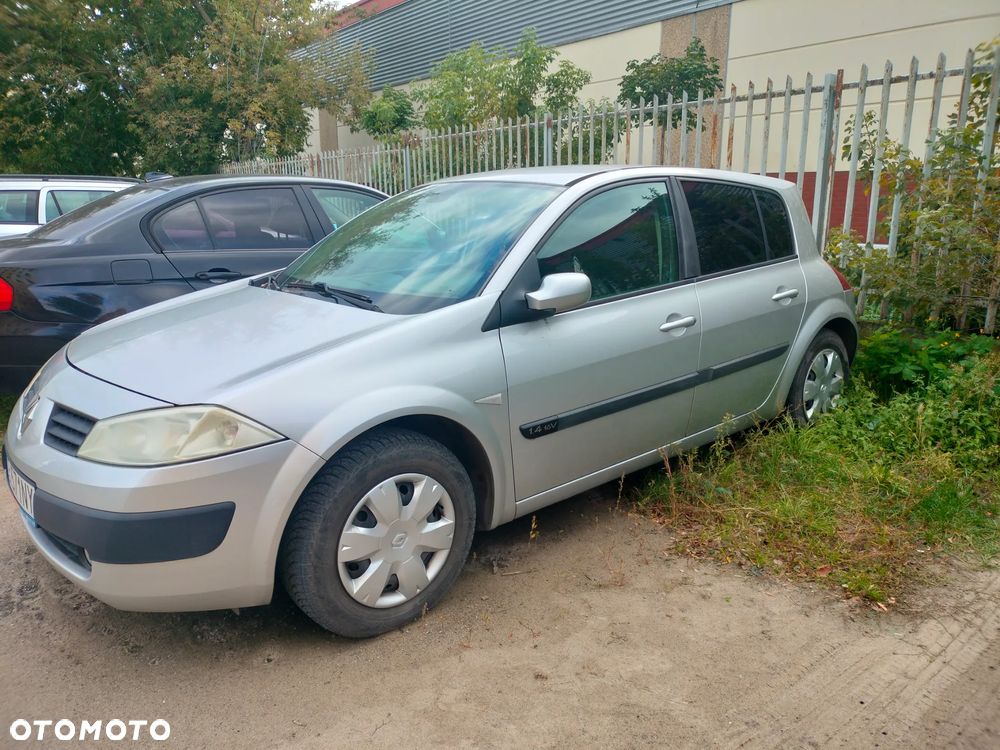 Renault Megane II 1.4 16V Alize - 1