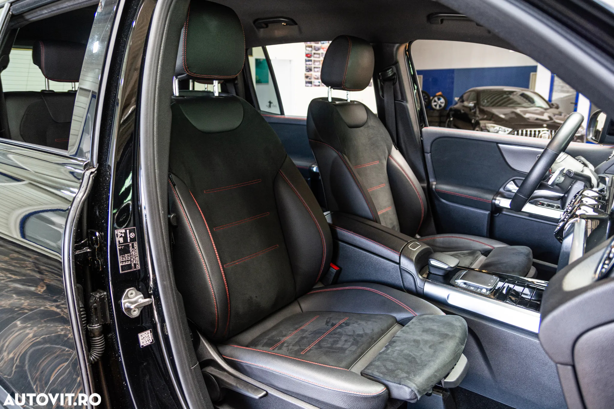 Mercedes-Benz GLB 200 d 8G-DCT AMG Line - 7