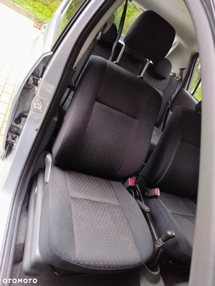 Daihatsu Sirion 1.0 CooLine - 11