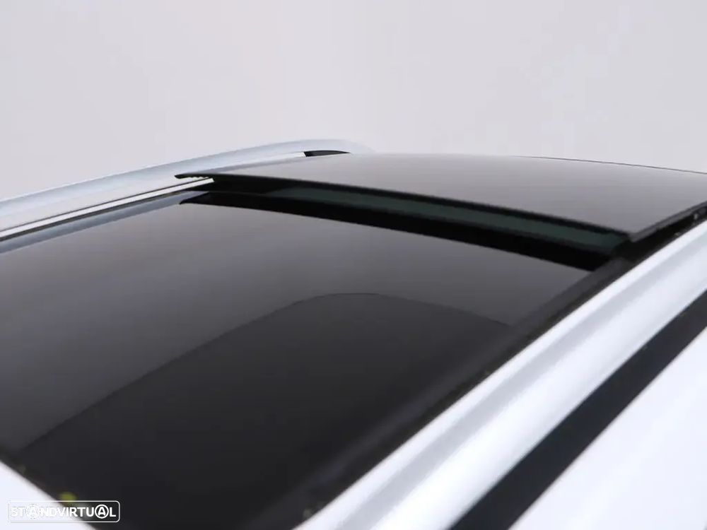 MG ZS ver-ev-luxury - 11