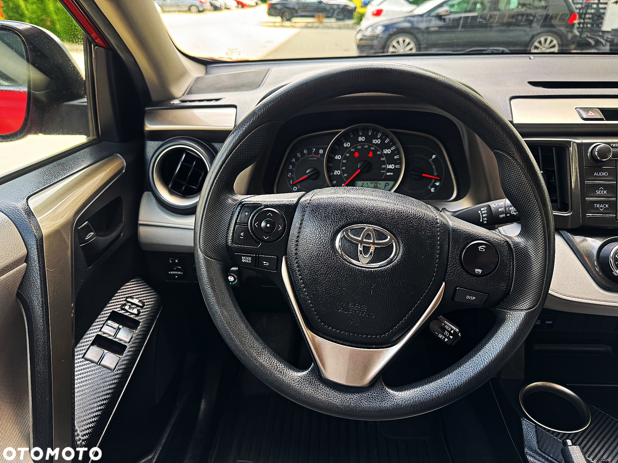 Toyota RAV4 - 33