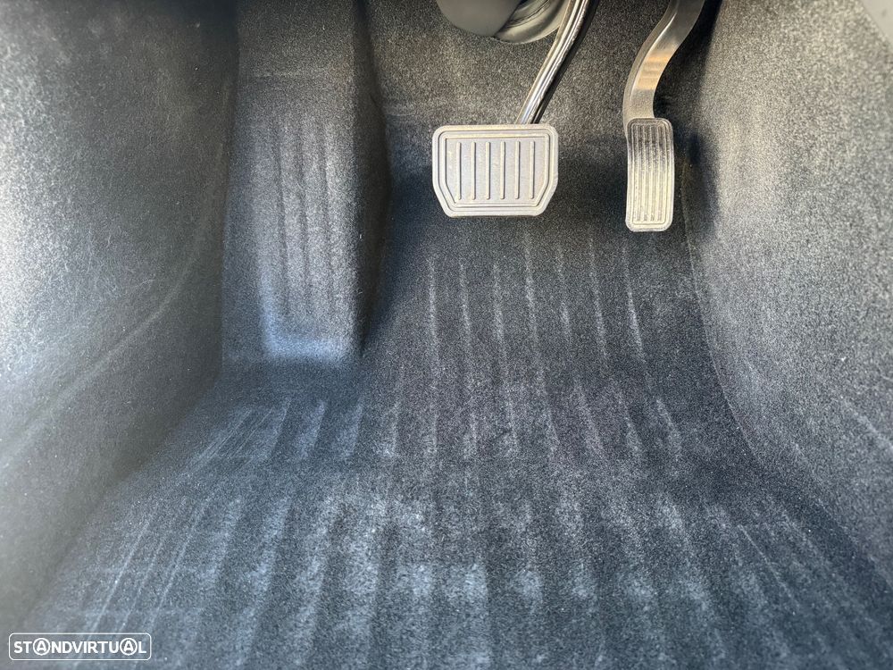 Tesla Model 3 Tração Traseira - 27