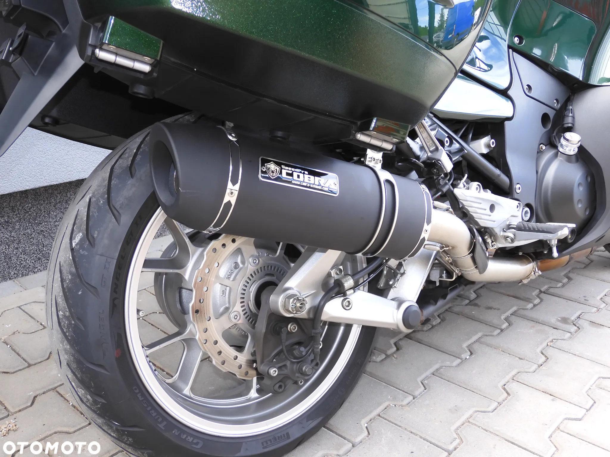 Kawasaki GTR - 11