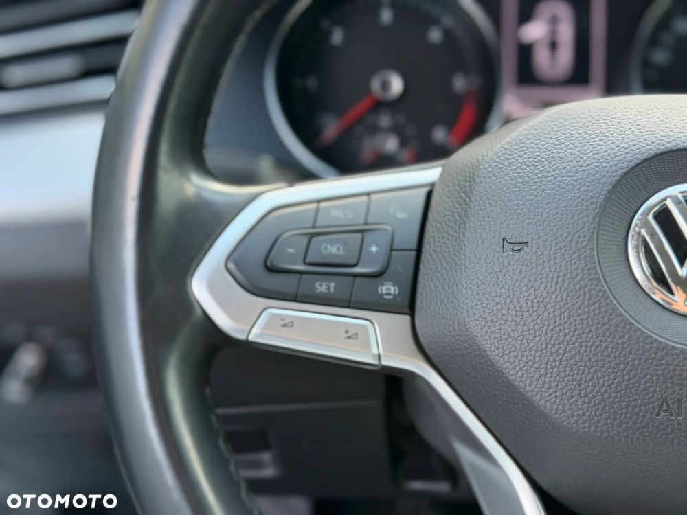 Volkswagen Passat 2.0 TDI EVO Essence - 13