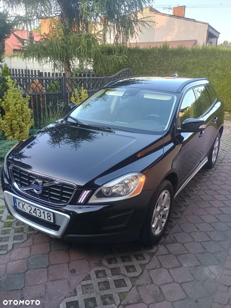 Volvo XC 60 D3 Momentum - 3