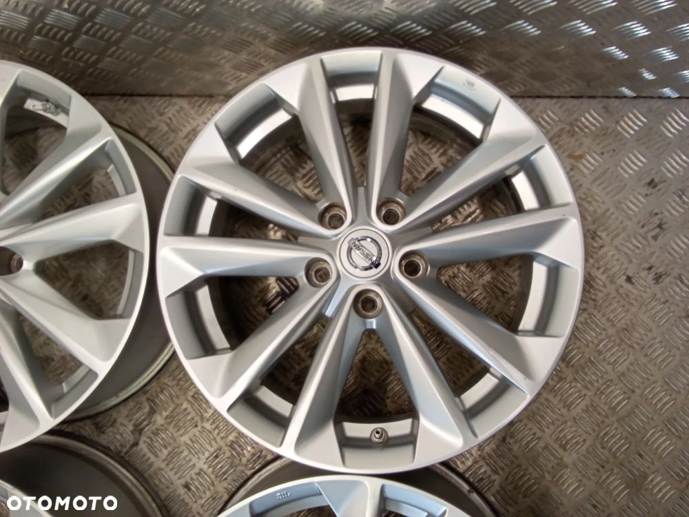 Felgi Nissan Qashqai Juke Altima Leaf Pulsar 7Jx17 et40 5x114,3 CZUJNIKI - 4