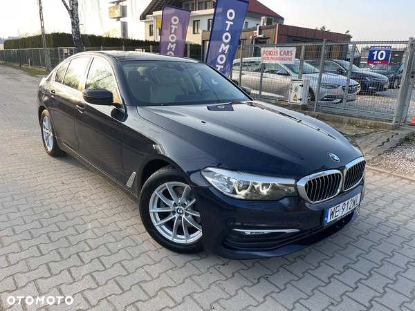 BMW Seria 5 520d Luxury Line