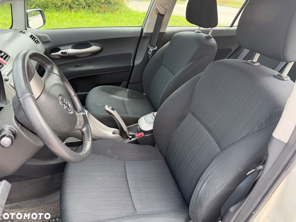 Toyota Auris 1.6 VVT-i Premium - 15