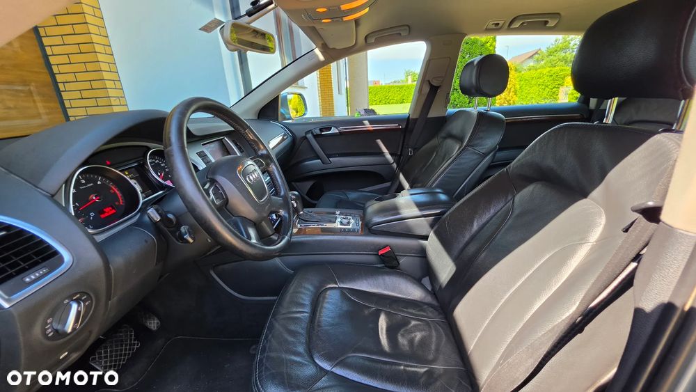 Audi Q7 3.0 TDI DPF Quattro Tiptronic - 24