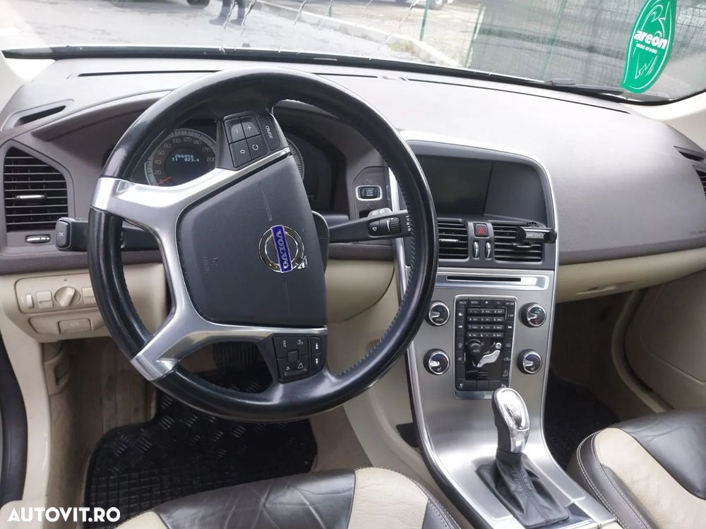 Volvo XC 60 - 11