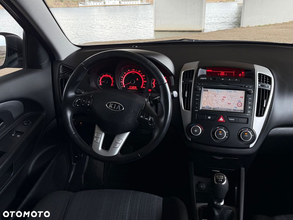 Kia Ceed 1.4 Comfort - 4