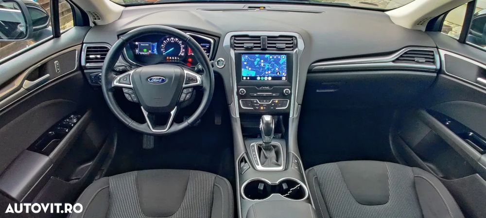Ford Mondeo 2.0 HEV Titanium - 8