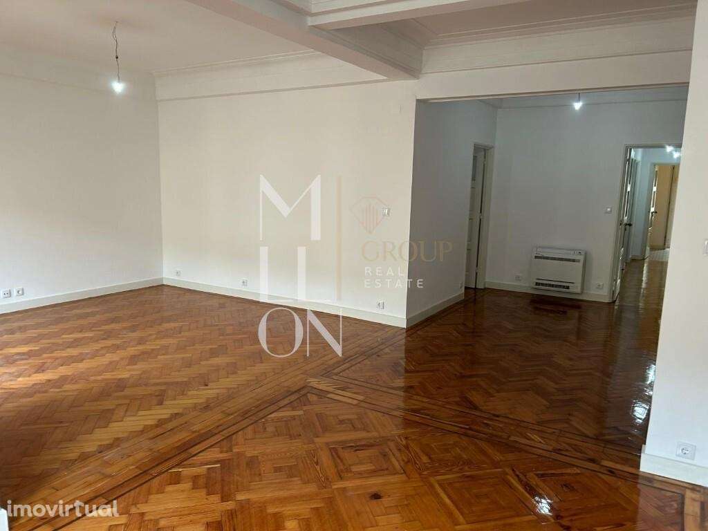 T3 PREMIUM RENOVADO | RUA DA FIRMEZA – NO CORAÇÃO DA BAIXA DO PORTO - Grande imagem: 4/21