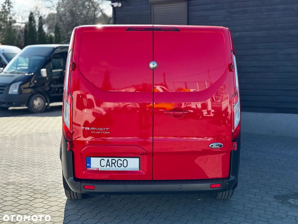 Ford CUSTOM - 7