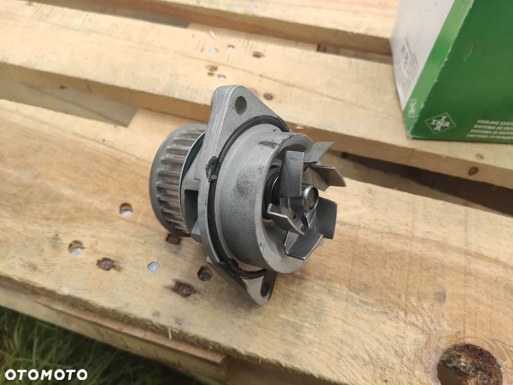 WG Pompa Wody 1.4 VW AUDI SEAT 538002610 INA NOWA - 2