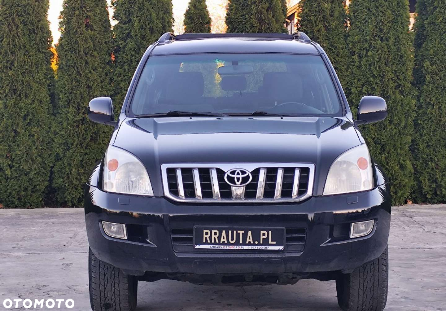 Toyota Land Cruiser - 30