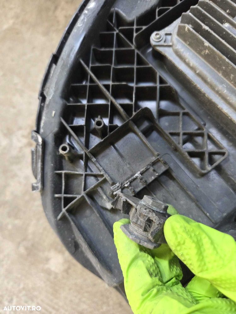 Far Dreapta Mercedes E-Class W213 C238 W238 multi beam BLUE - 10