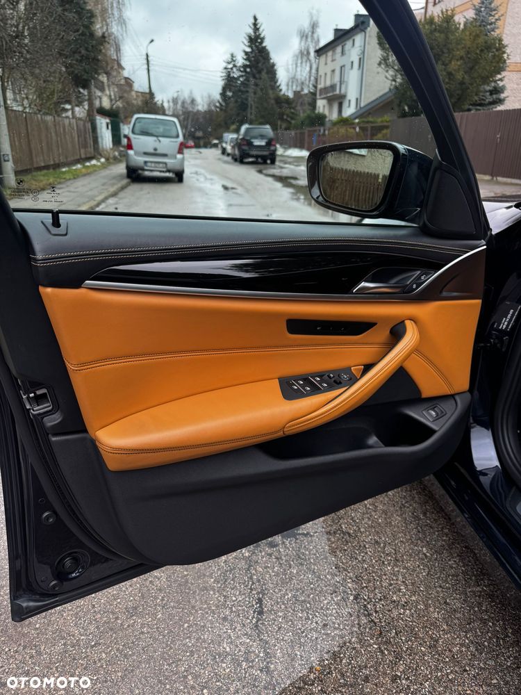BMW-ALPINA D5 - 9