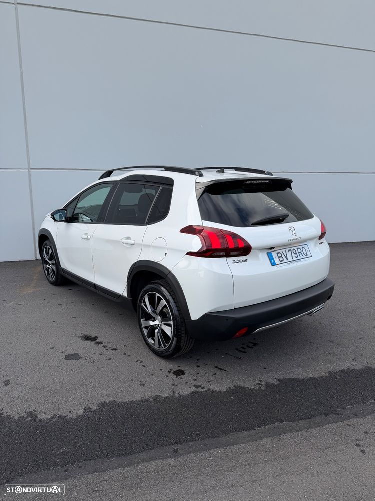 Peugeot 2008 1.2 PureTech GT Line EAT6 - 4