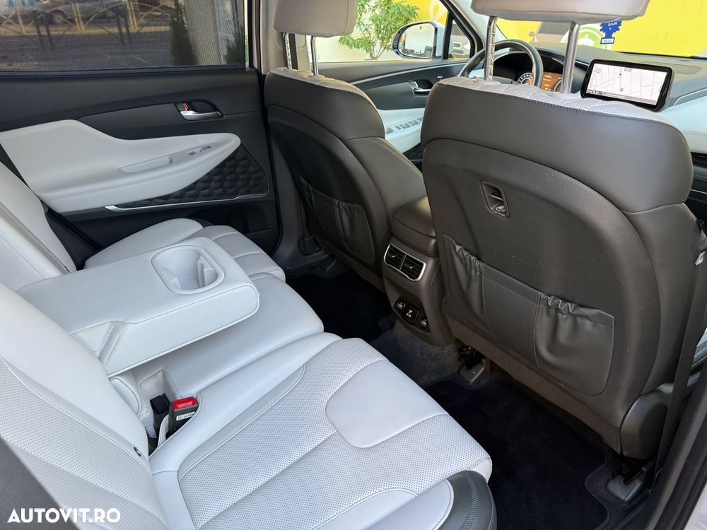 Hyundai Santa Fe 1.6 l 252 CP 4WD 6AT PHEV Luxury - 22