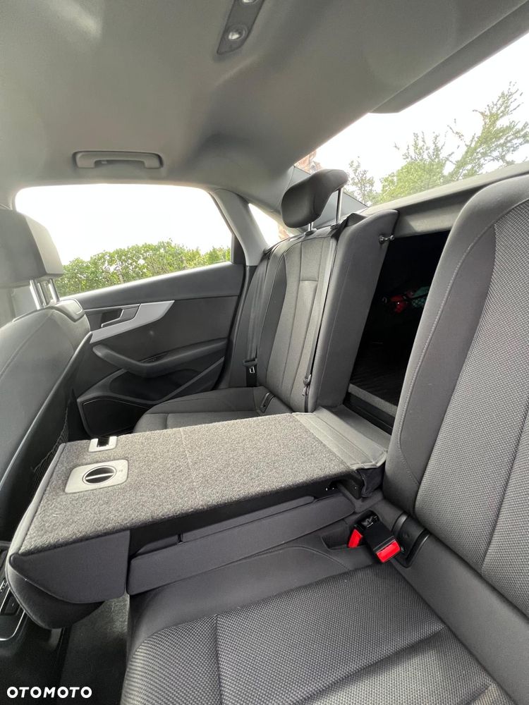 Audi A4 Limousine 1.4 TFSI S tronic - 15