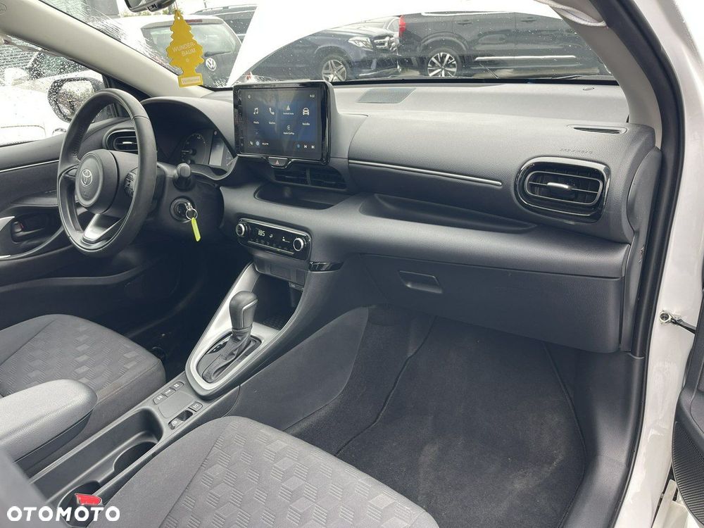 Toyota Yaris Hybrid 1.5 Active - 11