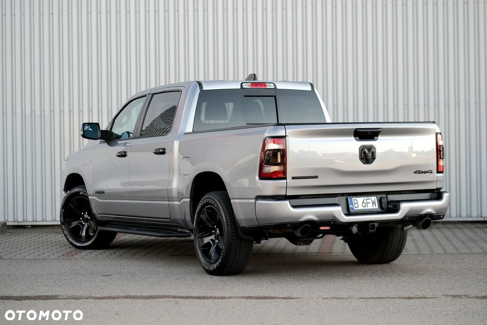 RAM 1500 5.7 Crew Cab Bighorn - 8