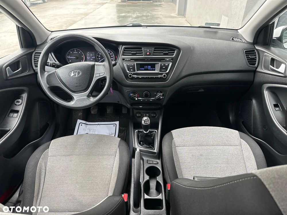 Hyundai i20 ver-1-4-classic-plus - 20