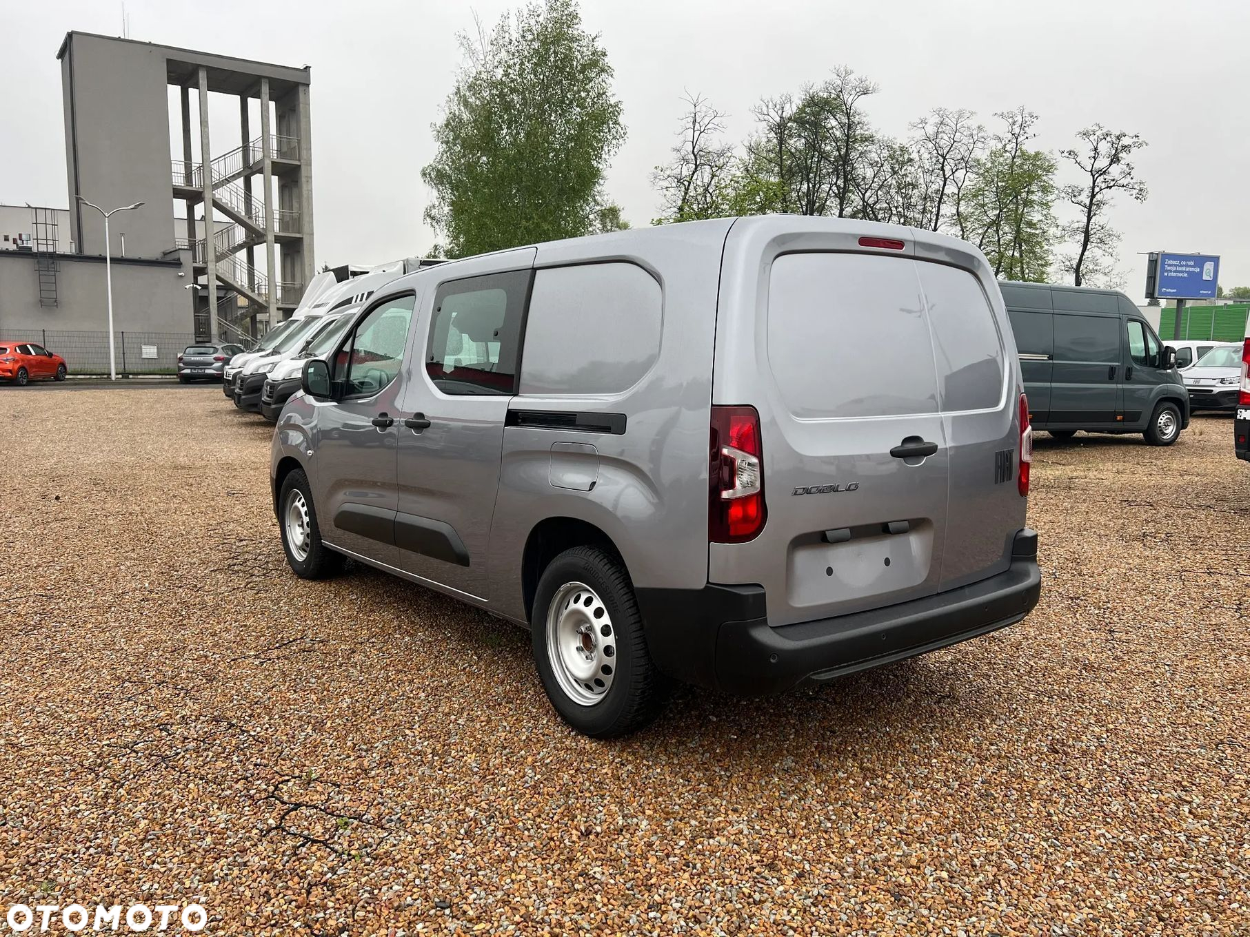 Fiat Doblo Maxi 5 miejsc - 7