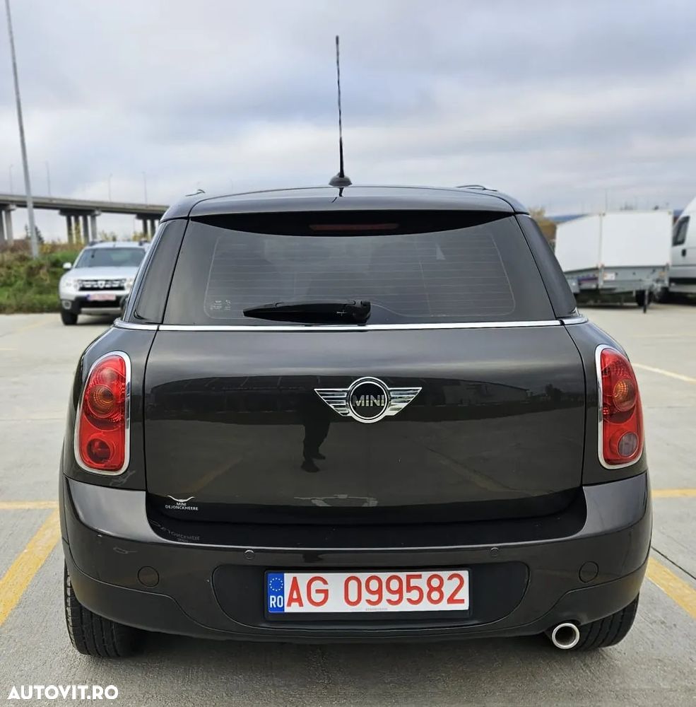 Mini Countryman Cooper D - 4