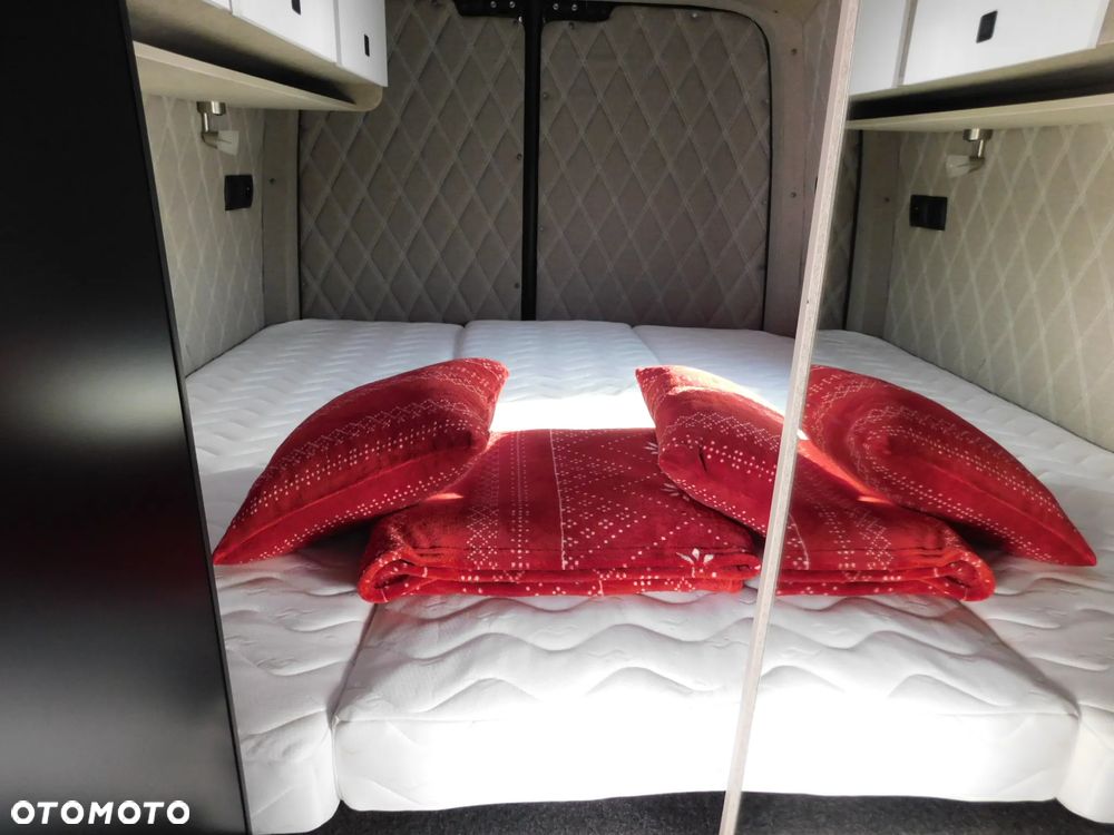 Volkswagen Crafter Campervan Aut. Full Opcja 2xKlima Tempomat Aktywny LED 5 os. FV23% - 22