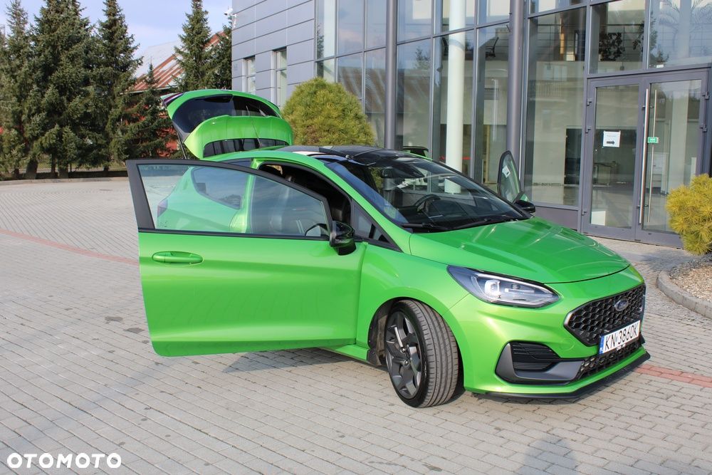 Ford Fiesta - 15