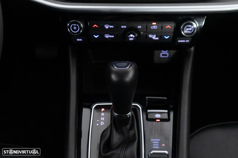 Jeep Compass 1.3 TG Limited - 25