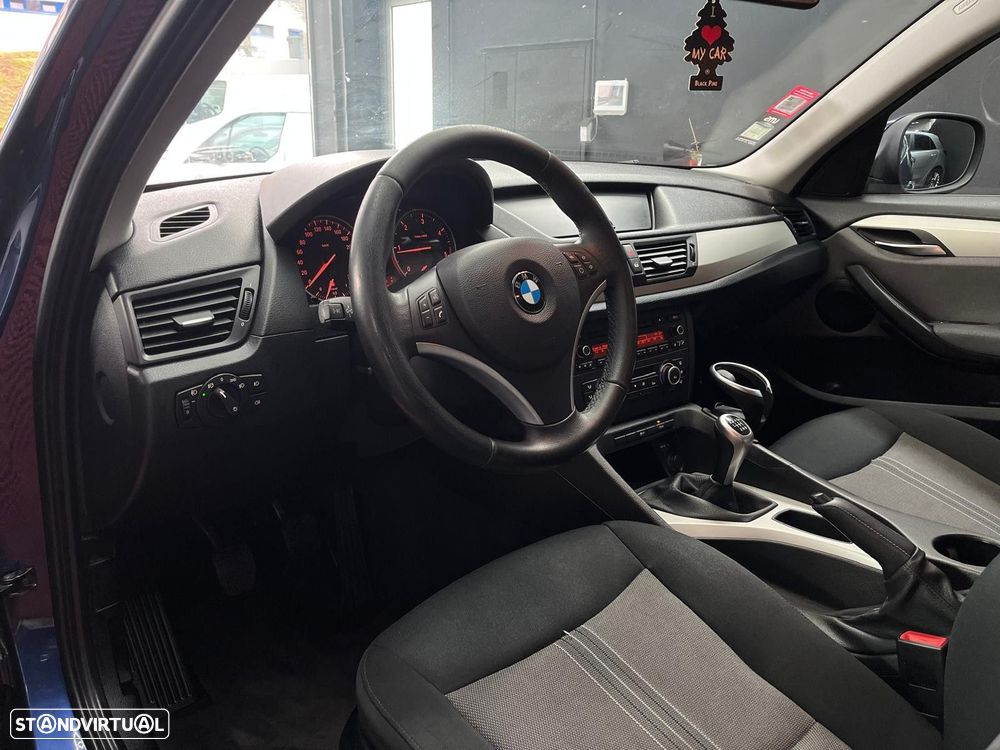 BMW X1 18 d sDrive - 7