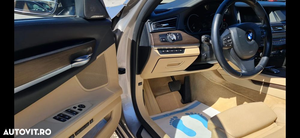 BMW Seria 7 730d xDrive - 6